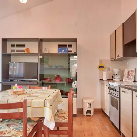 公寓 Maja 斯廷佳