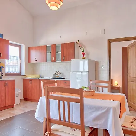 Maja Apartmán *